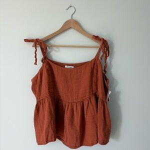 Old Navy Tie-Strap Waist-Defined Swing Cami in Butterscotch